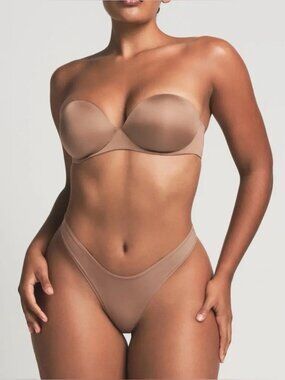 SKIMS Ultimate PushUp Strapless Bra Sienna Size 36D LNWT BA-BAN-3208 W/STRAPS